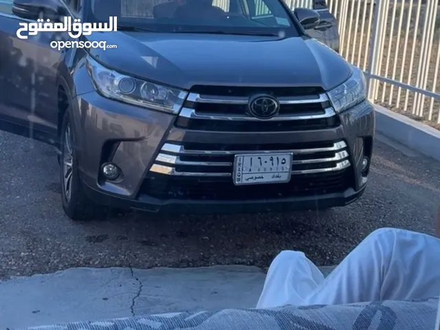 Used Toyota Highlander in Al Anbar