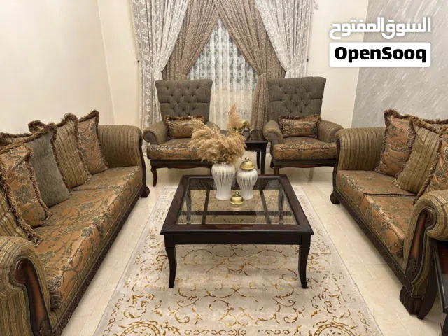 طقم كنب + طاولات