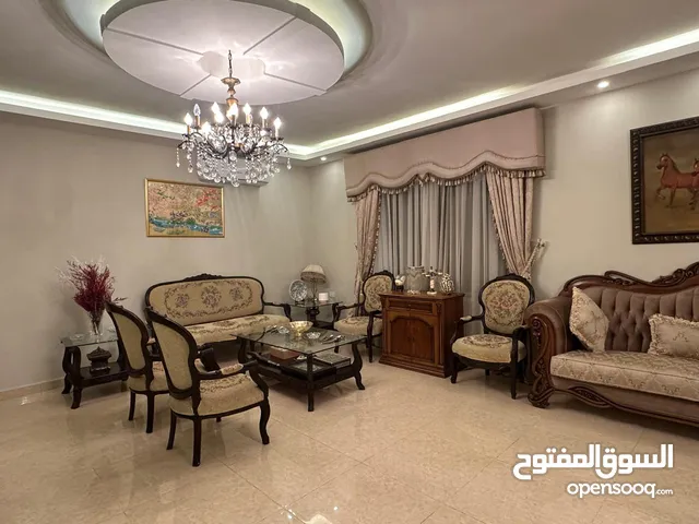 270 m2 3 Bedrooms Apartments for Rent in Amman Naour