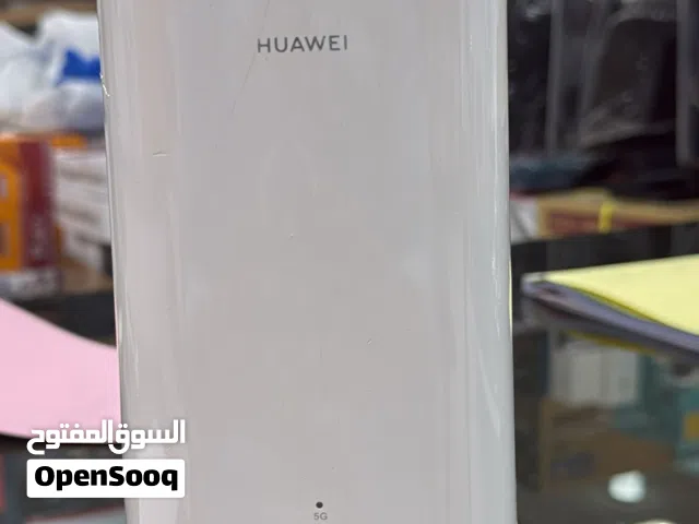 رواترات ثابتة لأغلب الشركات 4g او 5g