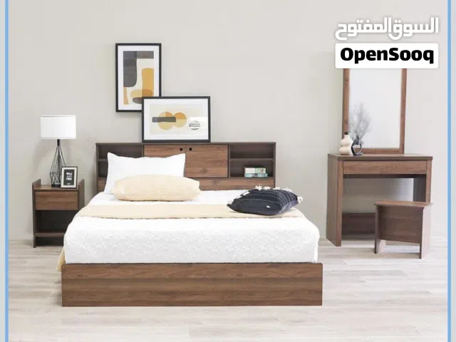 غرفة نوم كاملة مع الفرشة للبيع