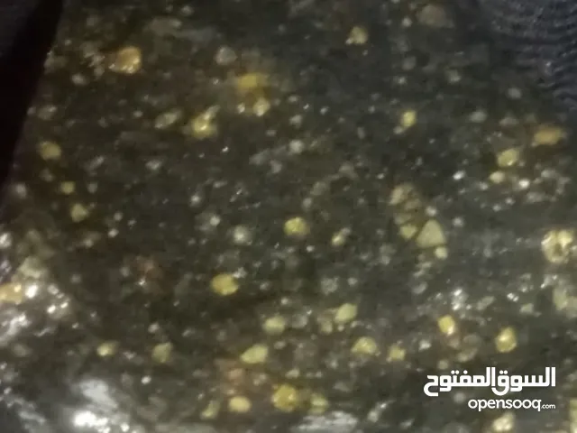 نيازك واحجار كريمه ونيازك قمريه