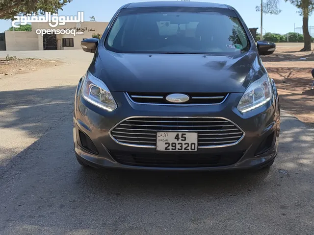 Ford C-max 2017  للبيع او للبدل على تسلا 3