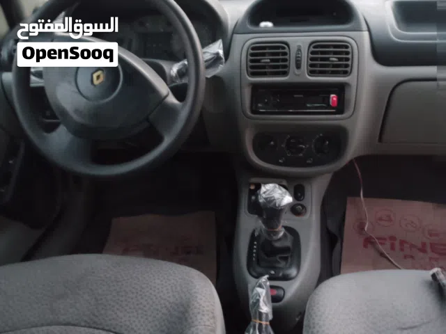 2006 رينو كليو Standard