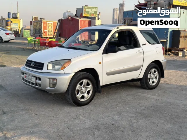2003 Toyota RAV 4 Sport