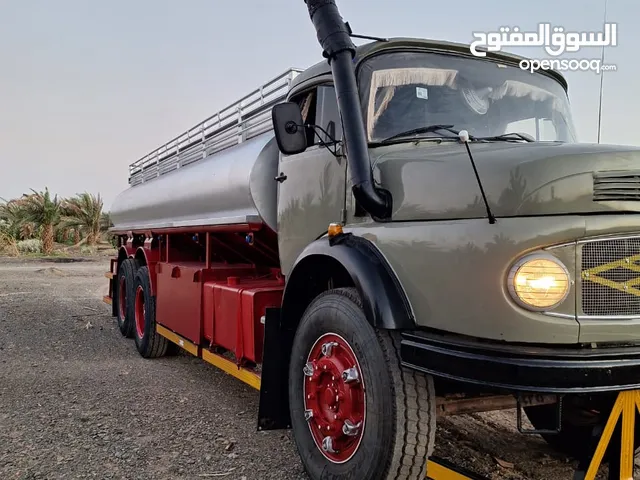 مرسيدس بوز وايت سكسر