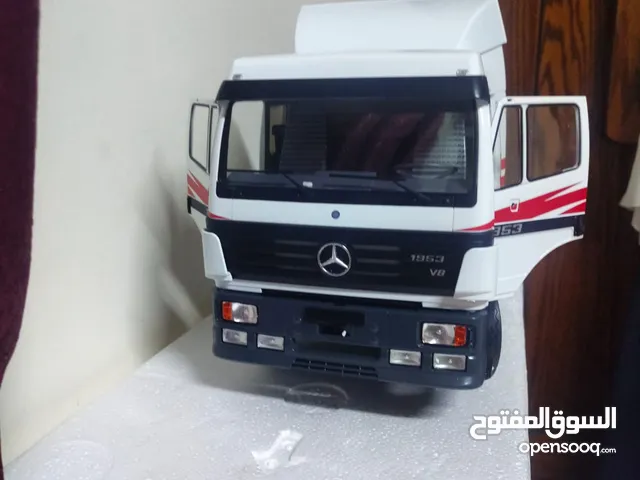 راس تريلا اسكا mercedes Benz sk model