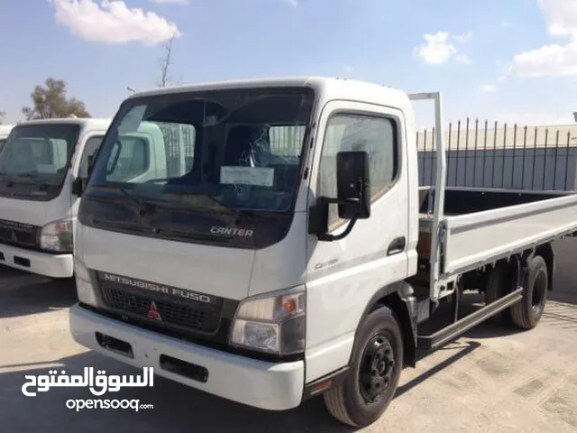 شاحنة ميتسوبيشي كانتر 6 دادو لنقل البضائع كنتر 6 دادو