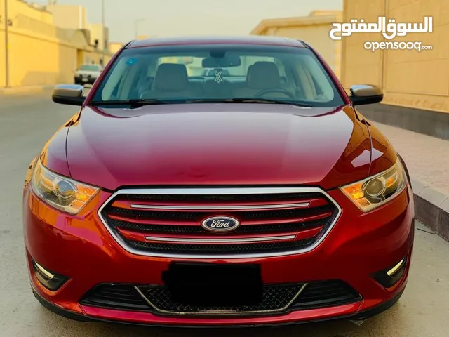 Used Ford Taurus in Jeddah
