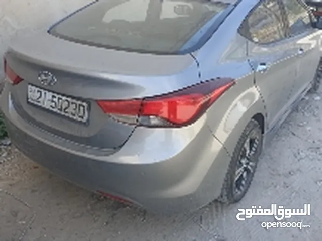 Used Hyundai Avante in Amman