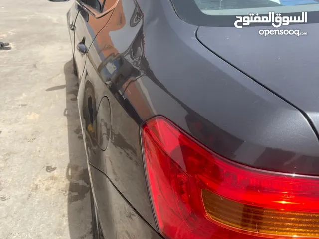 Used Kia Carens in Tripoli