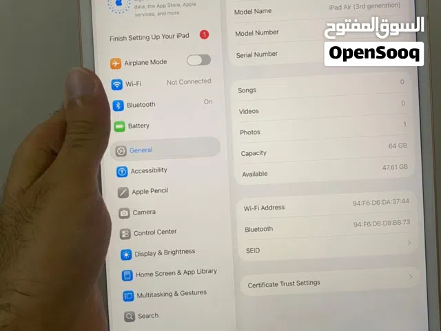 آيباد آير 3 ipad air مساحة 64gb مناسبة للدراسة والتصفح واللعب تابع الوصف.  iPad Air 3, 64GB
