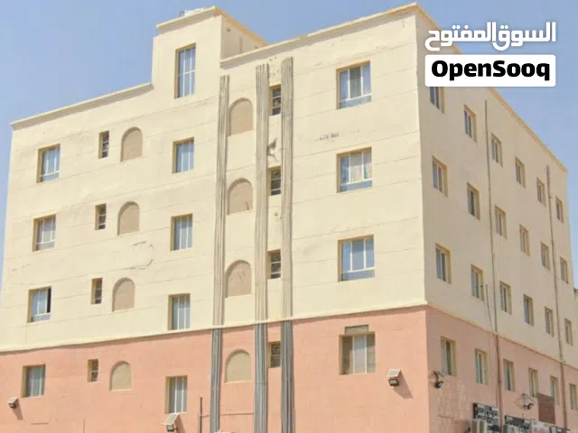 للايجار شقة في الدور الاول وبموقع ممتاز في المعبيلة في شارع الخيربالقرب من الصفاء هايبر ماركت