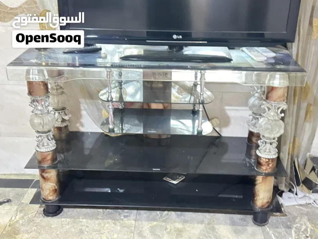 ميز تلفاز