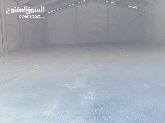 مخازن اللايجار