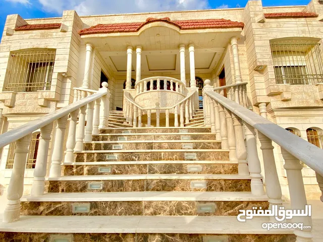 900m2 More than 6 bedrooms Villa for Sale in Amman Shafa Badran
