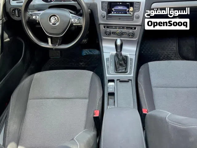 2016 Volkswagen Golf MK Standard