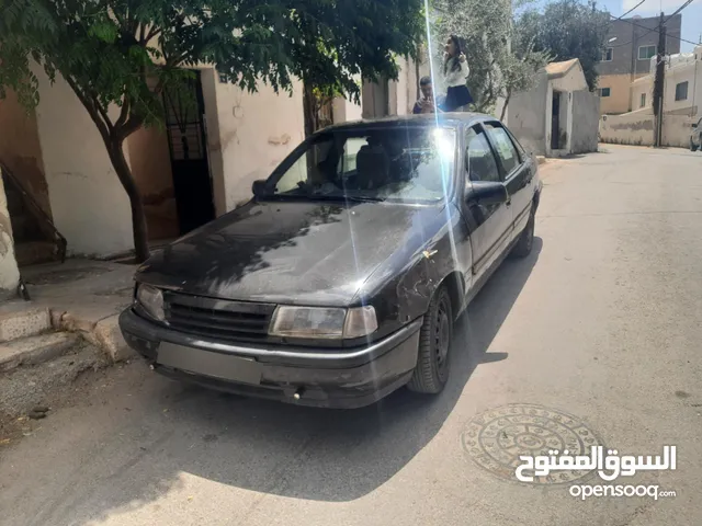اوبل فيكترا موديل 1991