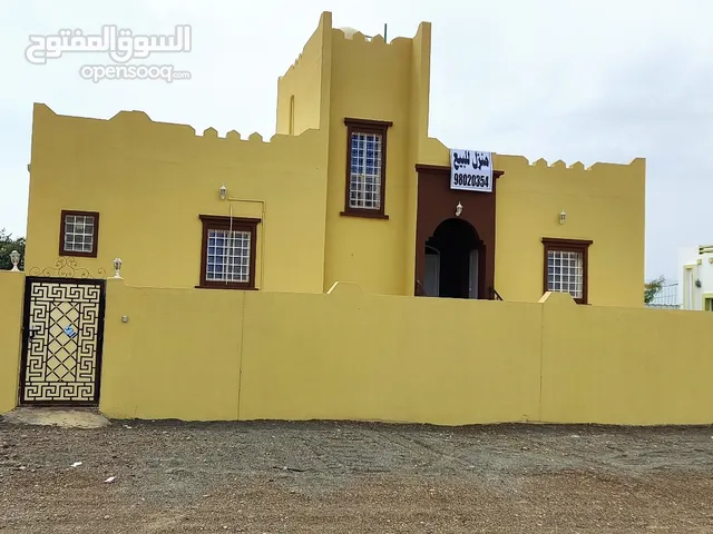 130 m2 2 Bedrooms Townhouse for Sale in Al Dakhiliya Bahla