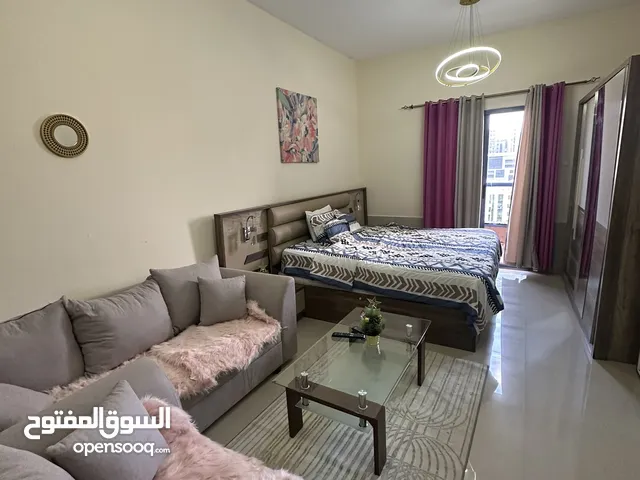 الفخامه الفندقيه استوديو مفروش مع بلكون شامل الفواتير
