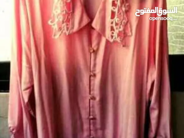 للنساء فقط