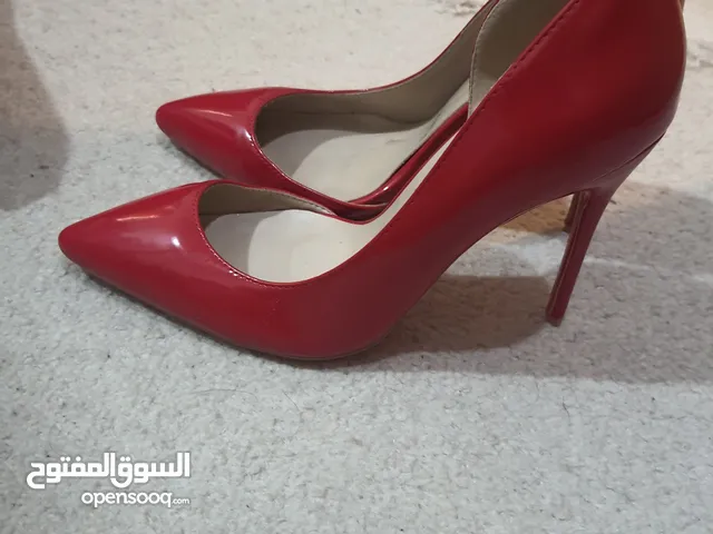 Branded hills for sale red one is new unused size 37 and black is used size 38 price