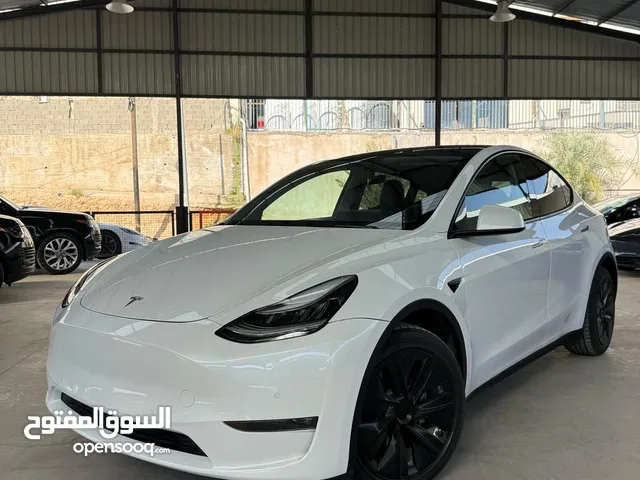 Tesla model Y 2021 بحالة الوكالة