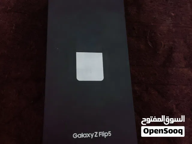 galaxy z flip 5 / 512 Gb //جهاز جلاكسي فليب 5 نسخة 512 وارد كوريا في مشكلة باللمس في الشاشة الداخلية