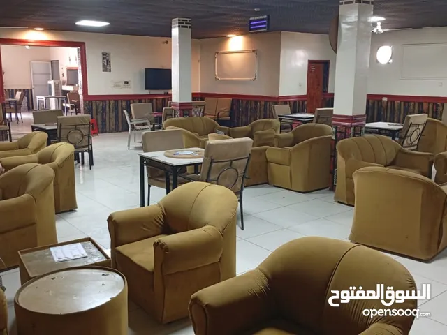مقهى شيشيه للبيع بموقع متميز جداً