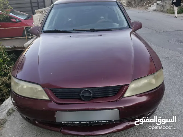 للبيع اوبل فيكترا 2001متور1800بانزين اتمات ستنرلوك شبابيك كهرابا شاشه اندرويد  ؟؟ تفاصيل على رقم وات