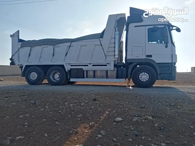 Tipper Mercedes Benz 2011 in Amman