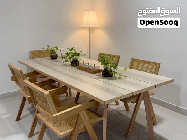 طاولة طعام وكراسي 6