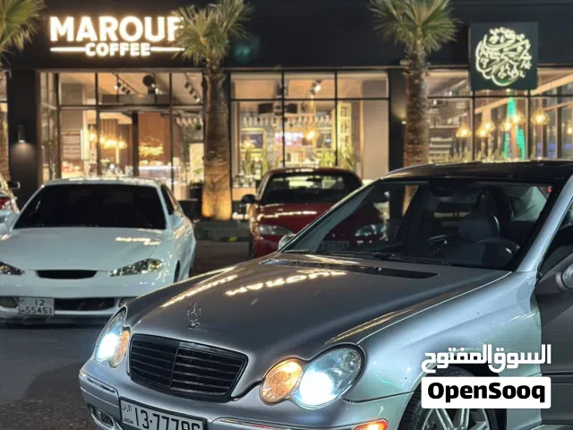 2001 مرسيدس بنز الفئة-C C 320
