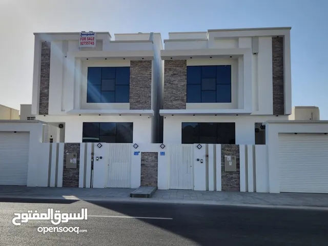 375 m2 5 Bedrooms Villa for Sale in Muscat Ansab