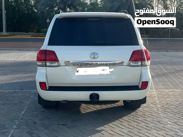 2009 تويوتا لاند كروزر VXR