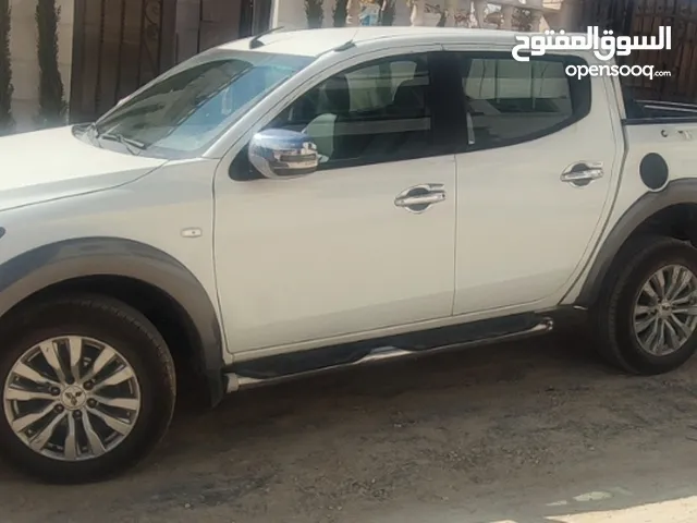 Mitsubishi l200 متسوبيشي بكب