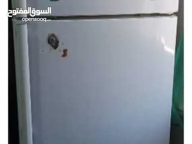 ثلاجة مستعملة للبيع