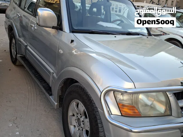 2005 Mitsubishi Pajero GLS
