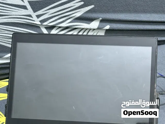 شاشة لاندكروز