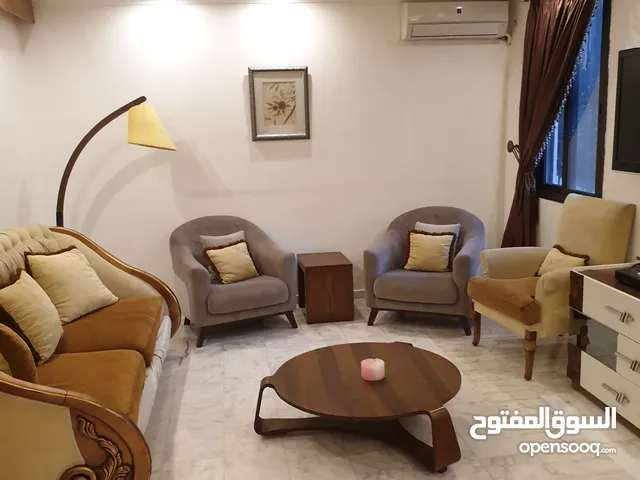 100m2 2 Bedrooms Apartments for Rent in Tripoli Al Mina