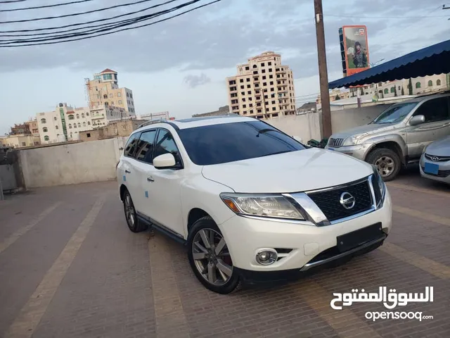Nissan Pathfinder 2014 in Sana'a