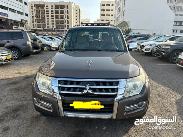 Pajero 3.5L 2015