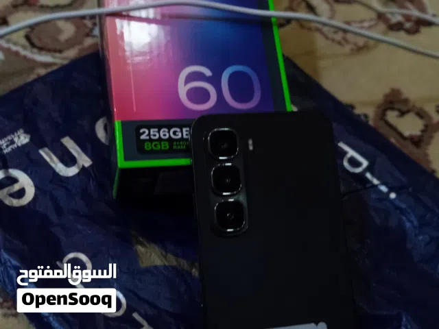 هاتف انفنيكس للبيع بحاله جيده جدا ونضيف نضافه 95%