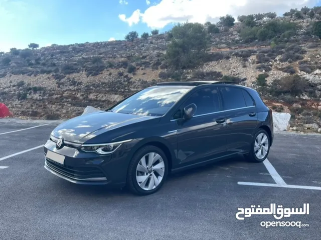 Golf Mk8 بويه شركة عداد 30  فللللللللللللل ملغم  مع بانوراما السياره ب الكراتين