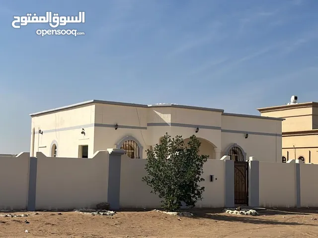 170 m2 2 Bedrooms Townhouse for Sale in Buraimi Al Buraimi