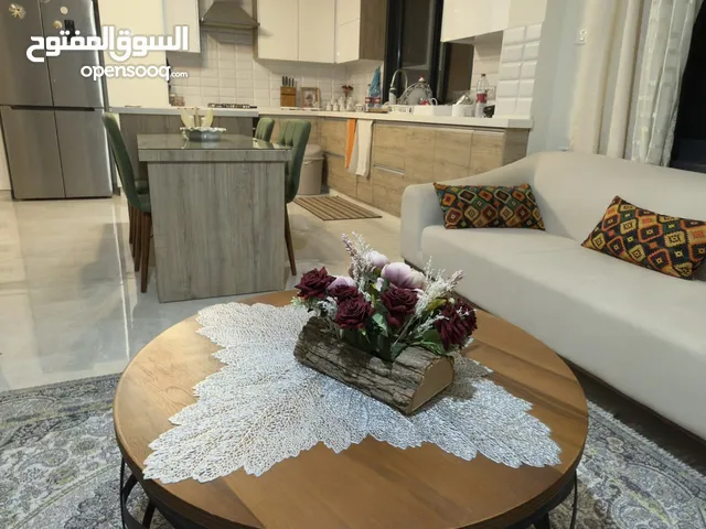 شقة مفروشة للإيجار بسطح مرحبا