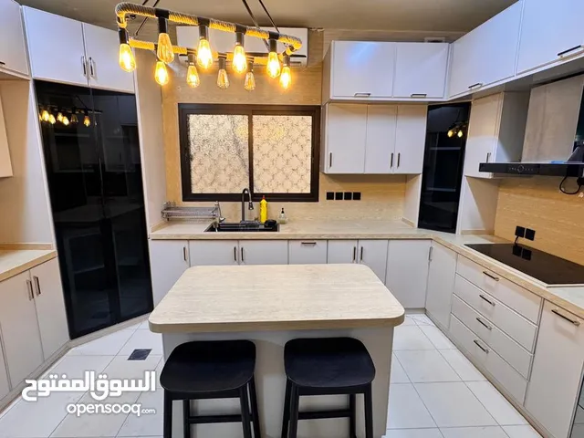 مطبخ ألموتال (بتقنية الميكانيزم) مفصل بالكامل