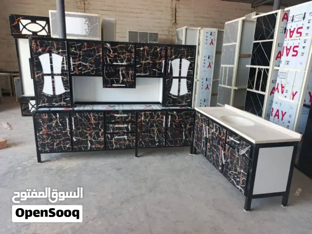 كاونتر مترين ونص مع ملحق مترين ونص.  مع سنك مرمر متر ونص