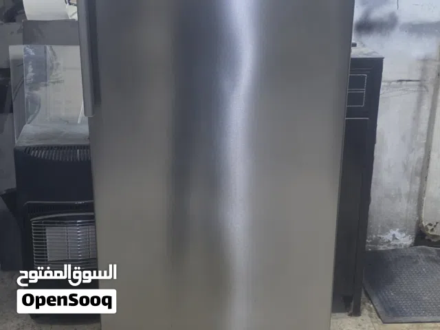 للبيع فريزر 7 جوارييير نوع سمفير تركي تبريد هوا فل انفيرتر بحالة الوكالة للبيع بسعر مغري