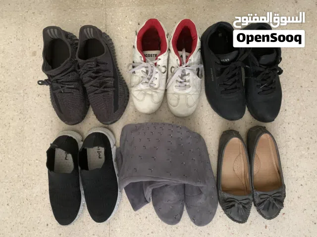 Used women shoes size 38